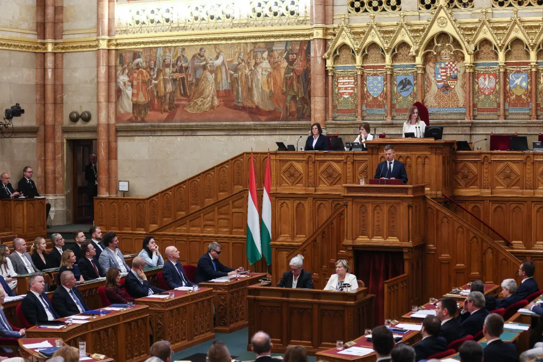 A Tisztítótűz művelet részeként kezdeményezik Sulyok Tamás elnöki megbízatásának megszűntetését is