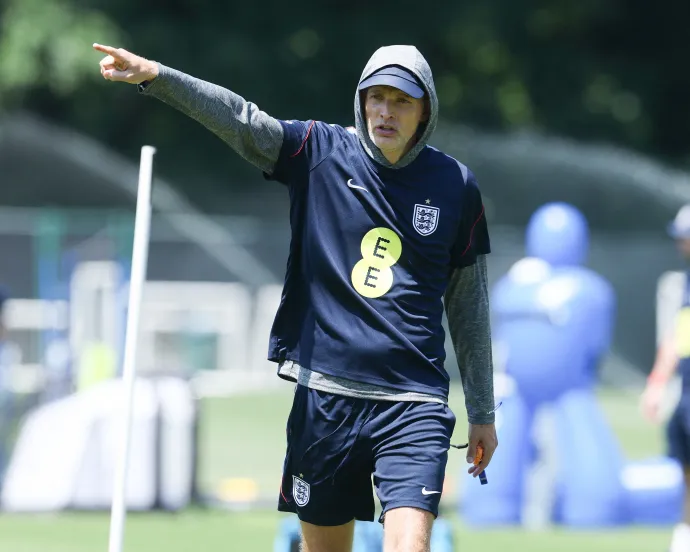 Thomas Tuchel vezényli az angol válogatott edzését 2026. június 20-án, Kansas Cityben – Fotó: Richard Pelham / 2026 Getty Images