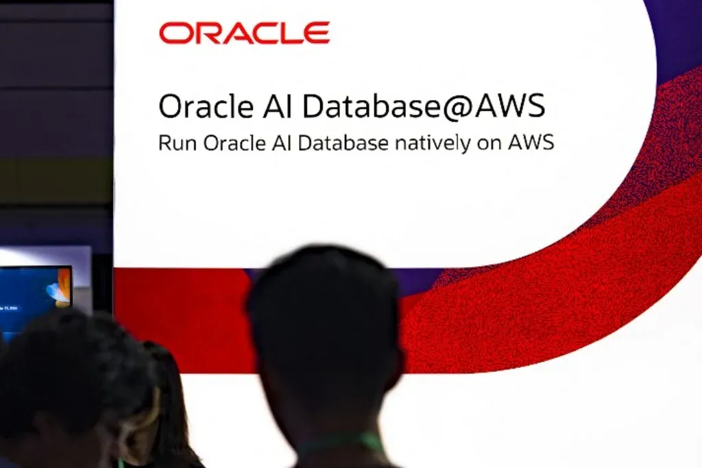 Egy év alatt 21 ezer embert rúgtak ki az Oracle-től a mesterséges intelligencia miatt