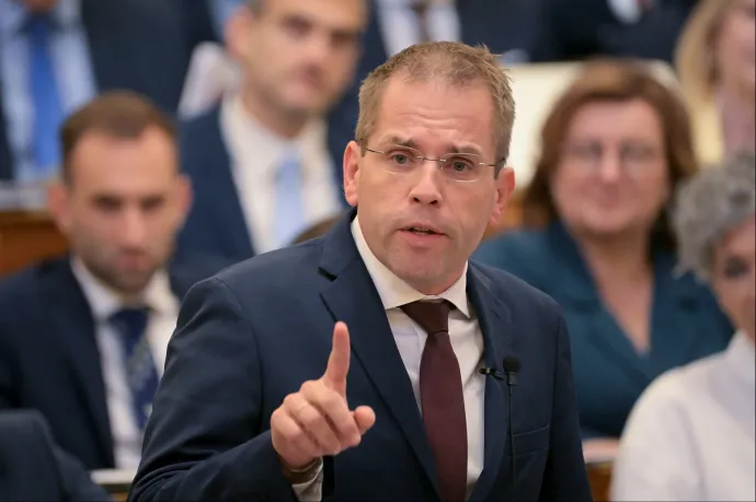 Már 78-an pályáztak a Kormányzati Ellenőrzési Hivatal elnöki tisztségére
