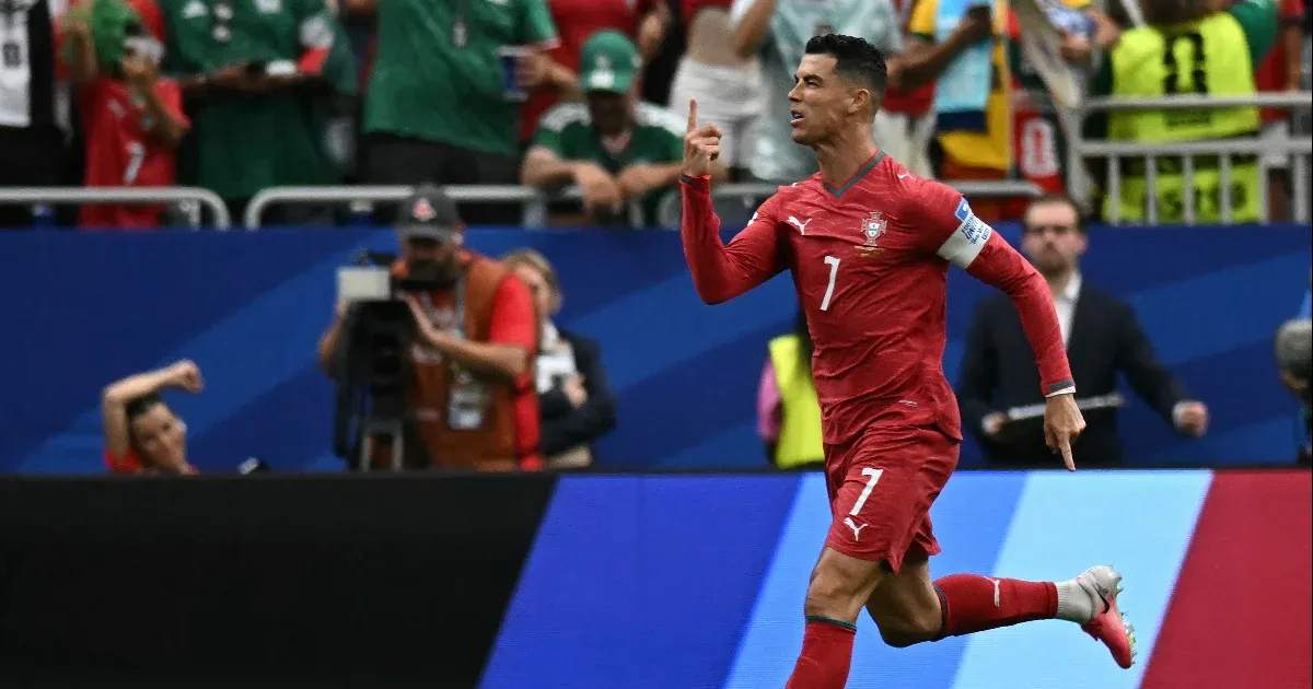 Portugália–Üzbegisztán 0-0