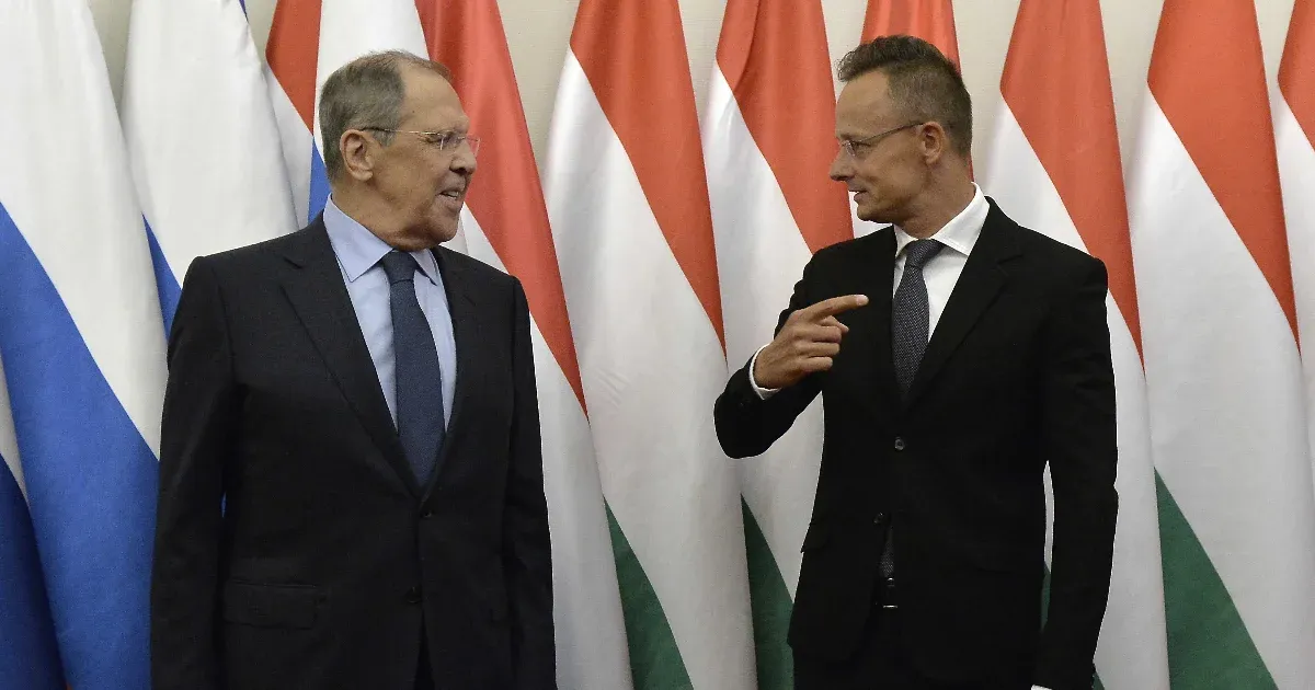 Szijjártó és Lavrov telefonbeszélgetése a Wagner-lázadás idején Szijjártó és Lavrov telefonbeszélgetése a Wagner-lázadás idején