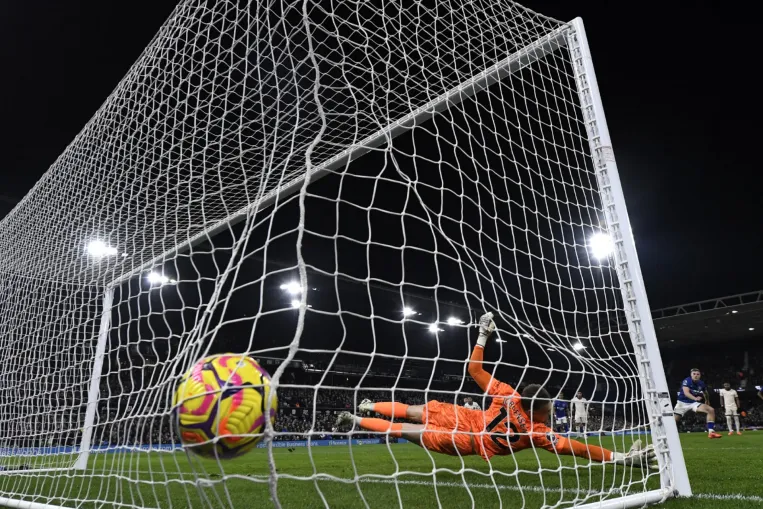 Arte: Is football having an identity crisis?