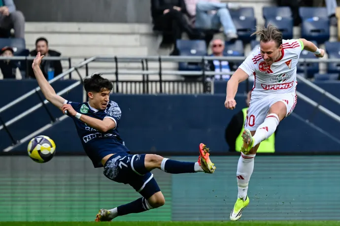 A 39 éves Dzsudzsák Balázs még egy szezonra aláírt a DVSC-hez