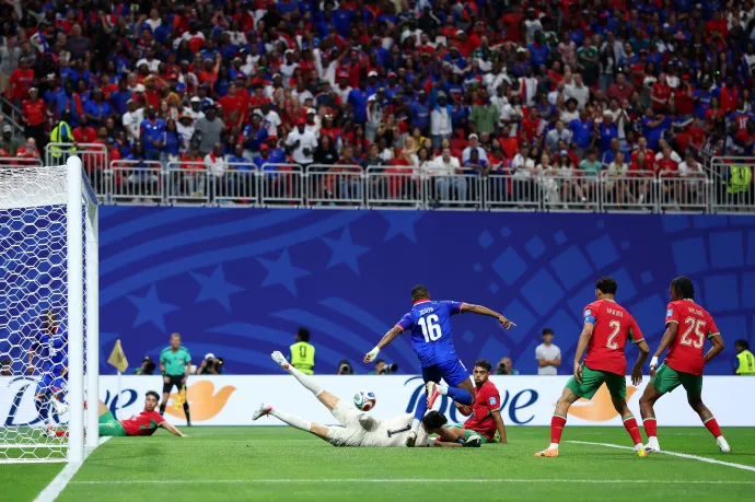 A Fradi-játékos Lenny Joseph sarkazása a Marokkói–Haiti-mérkőzésen – Fotó: Joosep Martinson / FIFA / Getty Images