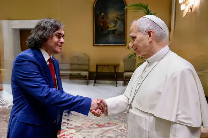 Mircea Cărtărescu is ott volt a XIV. Leó pápa által fogadott írók között a Vatikánban