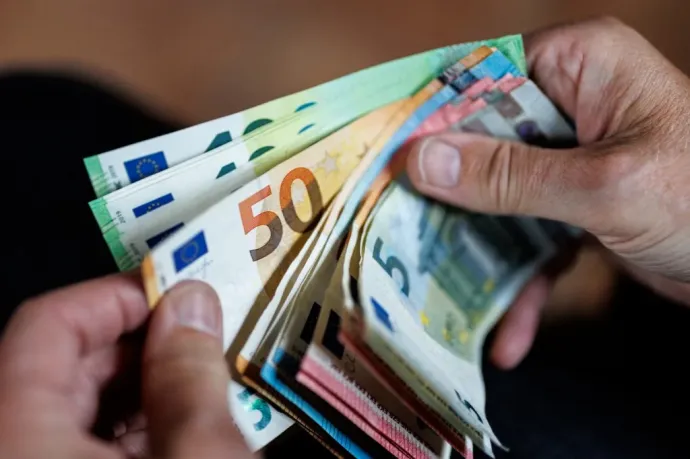 Sem Románia, sem Magyarország nem teljesíti az euróbevezetés egyik feltételét sem