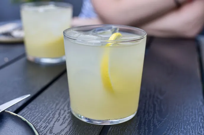 Miért olyan iszonyatosan drága a limonádé?