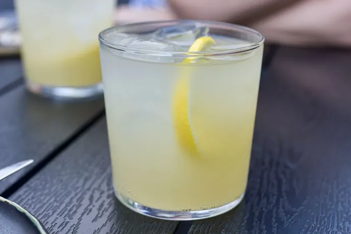 Miért olyan iszonyatosan drága a limonádé?