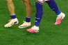 A letűrt zokni lesz a foci-vb új divatja?