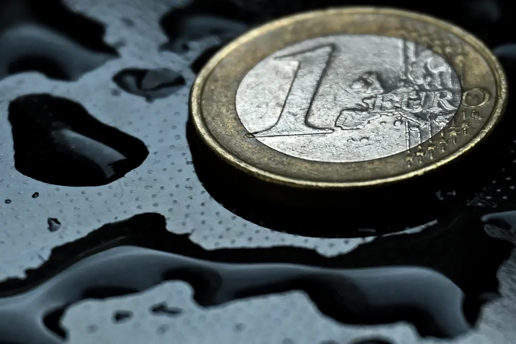 Tíz éve közelebb volt az euró bevezetéséhez Magyarország, mint most
