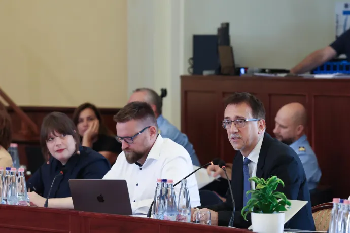 Szepesfalvy Anna és Orbán Árpád István – Fotó: Huszti István / Telex