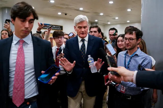 Bill Cassidy szenátor az elnökkel tartott ebéd után – Fotó: Elizabeth Frantz / Reuters