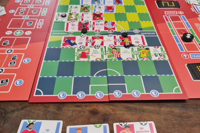 Foci, jég, világuralom és vérfürdő – társasjátékok a nyárra