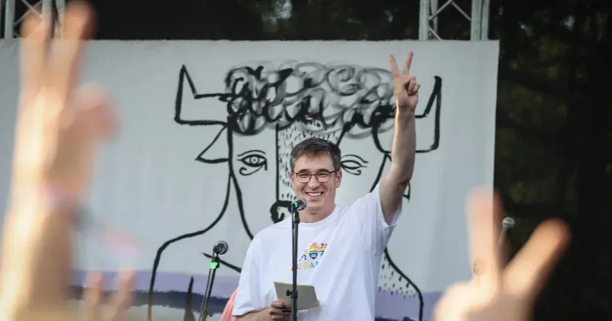 "I want to officiate the first same-sex wedding in Budapest" – Karácsony at Budapest Pride
