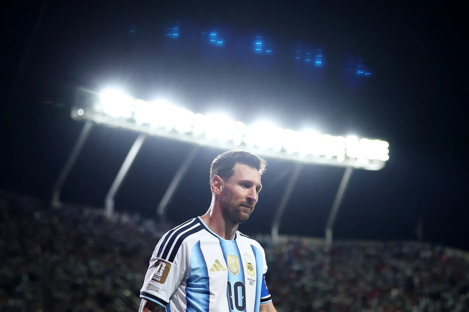 A vb közben 39. születésnapját ünneplő Lionel Messi fantasztikus formában játszik, három csoportmeccs után hat gólnál jár, az argentinok pedig szárnyalnak a vezetésével – Fotó: Alex Pantling / FIFA / Getty Images 