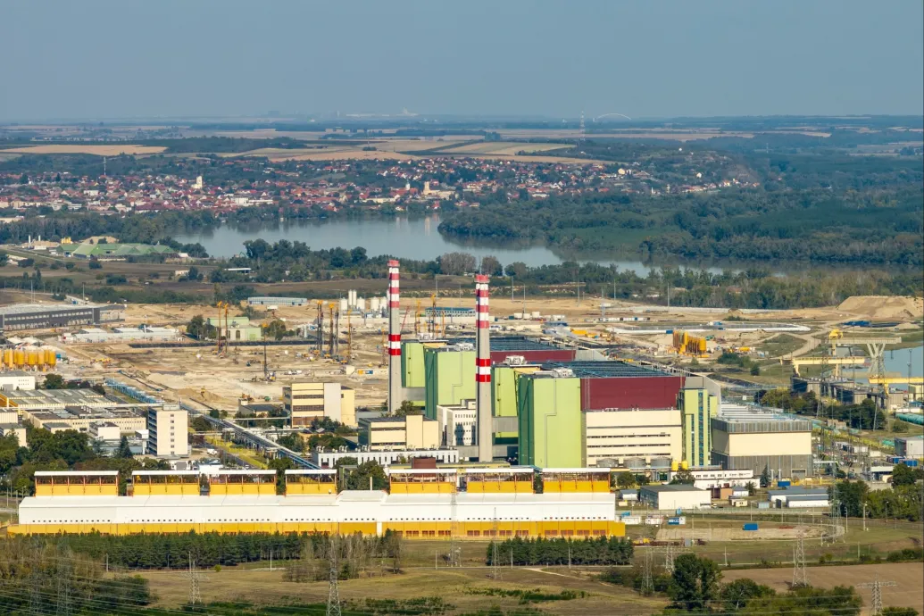 Túl meleg a Duna, szombaton és vasárnap is vissza kellett venni a paksi reaktorok teljesítményét – Forrás: Telex.hu