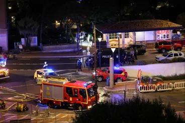 Többen megsérültek egy monacói robbantásban, a rendőrség hajtóvadászatot indított