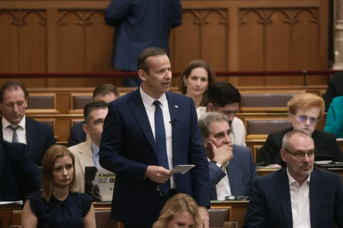 Toroczkai László felszólal az Országgyűlés 2026. június 29-i ülésén – Fotó: Hevesi-Szabó Lujza / Telex
