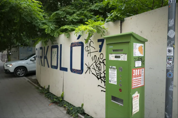 Újbudán továbbra is lehet készpénzzel fizetni a parkolásért