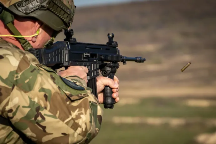 A Colt CZ-balhé: rettenetesen előnytelen szerződést kötött a magyar állam, ezt próbálja menteni a 4iG