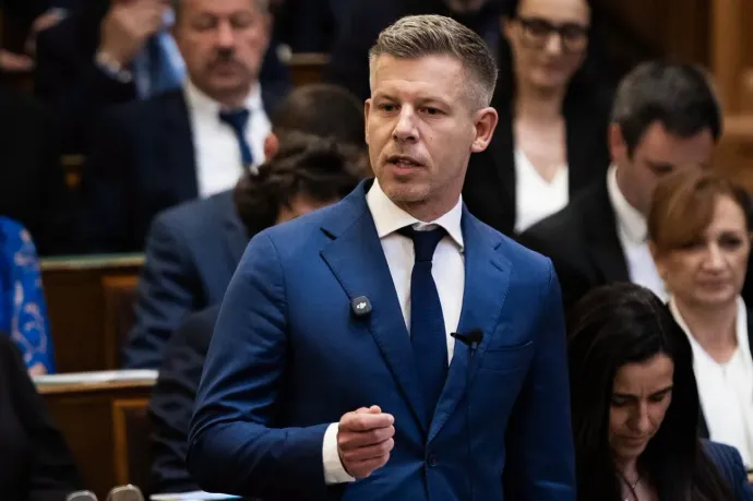Miniszterelnökség: Az államtitkárok végkielégítésének kifizetése folyamatban van