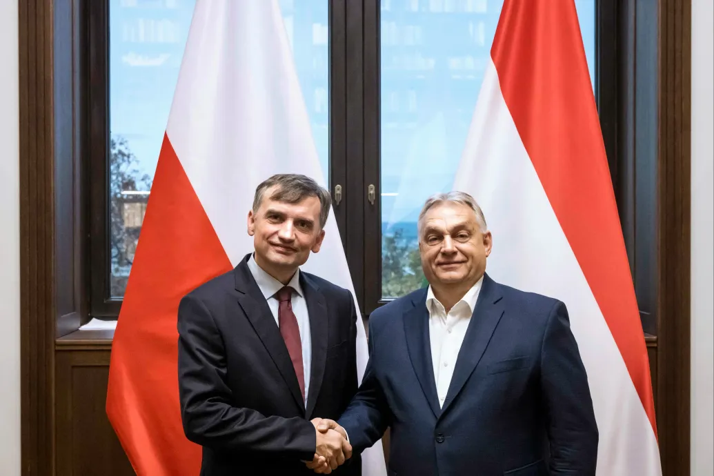 Hungary revokes asylum of Polish politicians taken in by Orbán government