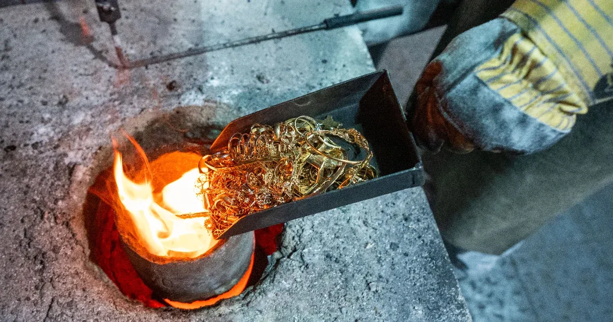 Nagyot zuhant az arany és az ezüst, itt a beszállási lehetőség?