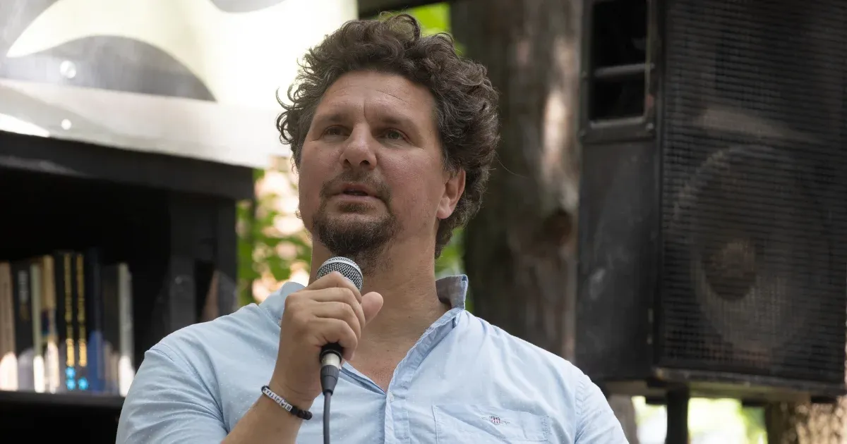 „Megosztottság és Kulturális Béke: Nagy Ervin Reflexiói Krasznahorkai Lászlóra” „Megosztottság és Kulturális Béke: Nagy Ervin Reflexiói Krasznahorkai Lászlóra”