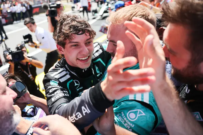 Antonelli a brit sprintfutam után az időmérőt is behúzta