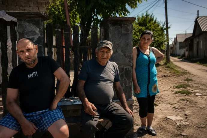 A munkácsi cigánytelepet az ukrán hadsereg toborzói elkerülik, de a háború elől itt sincs menekvés