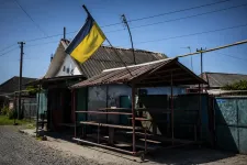 A munkácsi cigánytelepet az ukrán hadsereg toborzói elkerülik, de a háború elől itt sincs menekvés