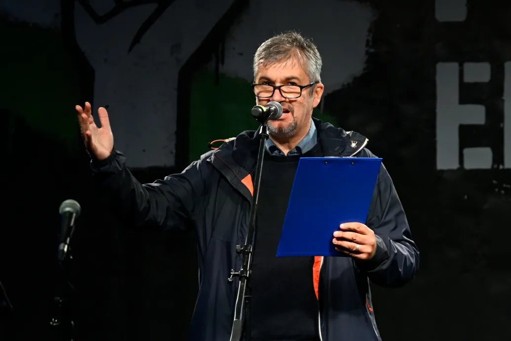 Hadházy Ákos a képviselői mandátumkorlátozásról: Nem nehéz azt gondolni, hogy ez személyre szabott módosítás