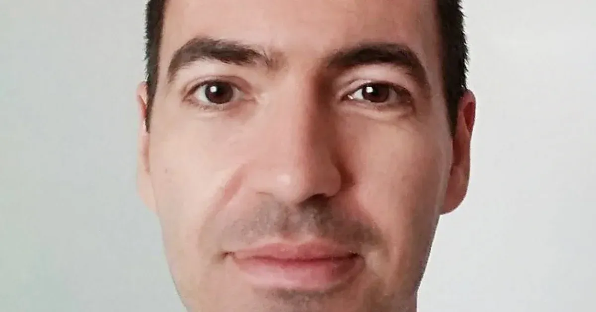 Meghalt Bak Róbert költő, kritikus, a Telex–Karakter szerzője