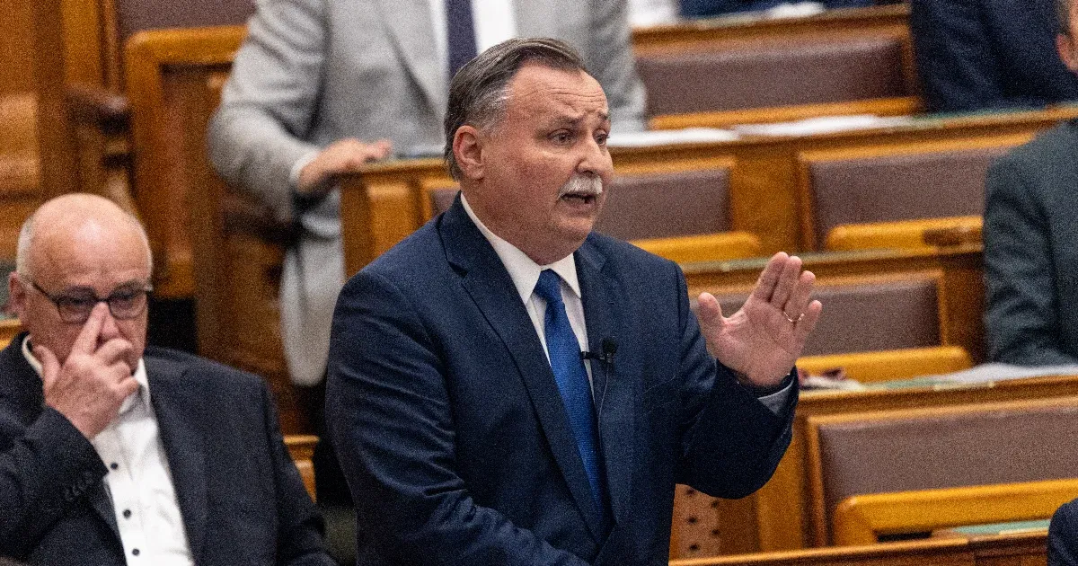 Gajdos László minisztériuma vizsgálja az ebrendészeti telepeket.