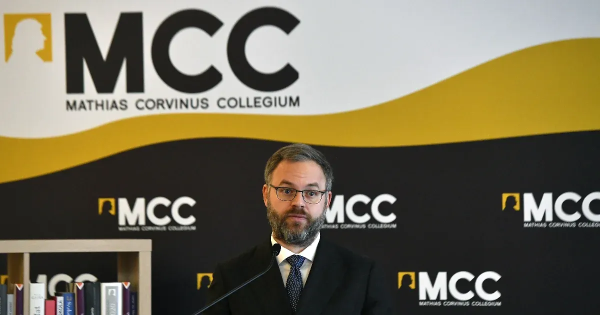 Hivatalos: július végén megszűnik az MCC alapítványa