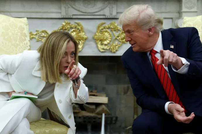 Trump a porcelánboltban