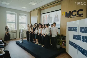 Bepánikoltak az erdélyi szülők az MCC alapítványának megszüntetése után