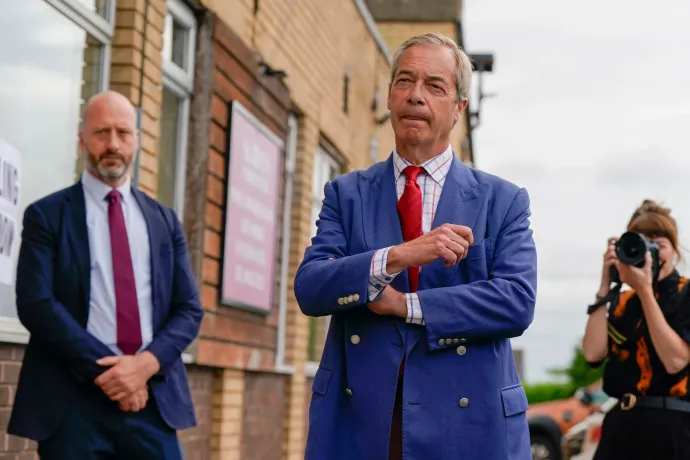 Időközi választást kér a be nem jelentett milliárdos adományok miatt össztűz alá került Nigel Farage