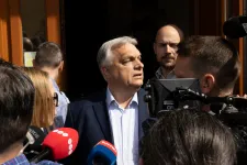 Orbán Viktor reagált a közmédia leállítására, és elmondta, mit kell most nézni