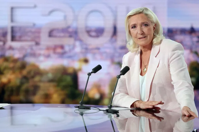 Marine Le Pen bejelentette, hogy nyomkövető nélkül indul a jövő évi elnökválasztáson