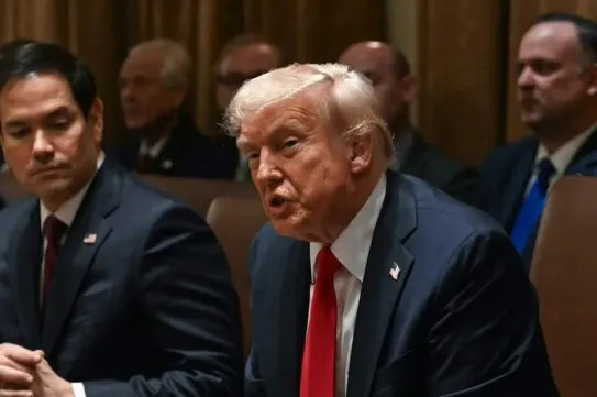 Trump újra bejelentkezett Grönlandért