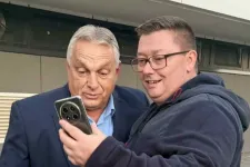 Reagált Pósfai Gábor belügyminiszter Szakács István megafonos propagandista szerda reggeli előállítására