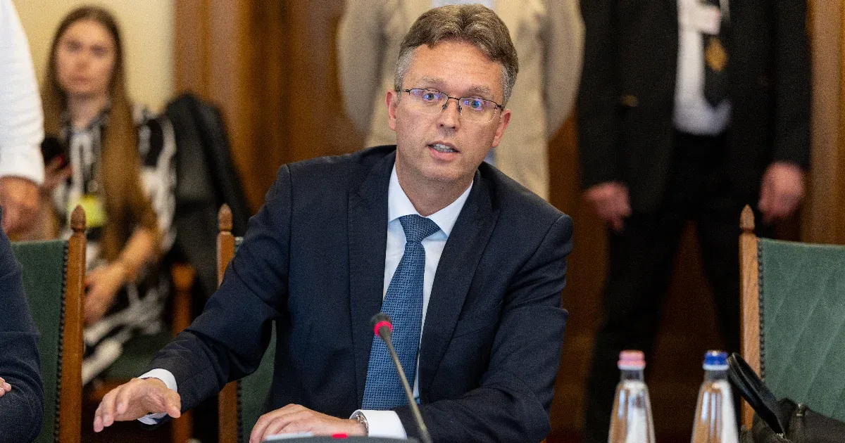 Hankó az NKA-ügy letartóztatásait politikai akciónak nevezte.