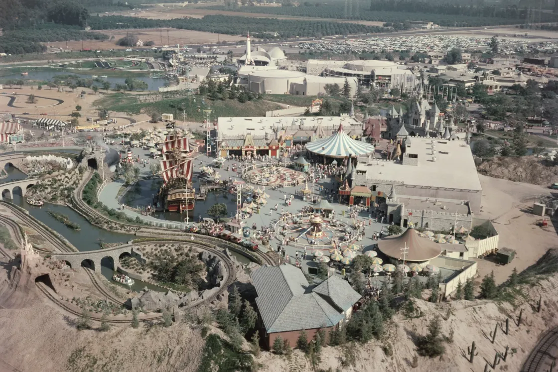 Disneyland egy emlékezetes gyárlátogatásnak köszönhető