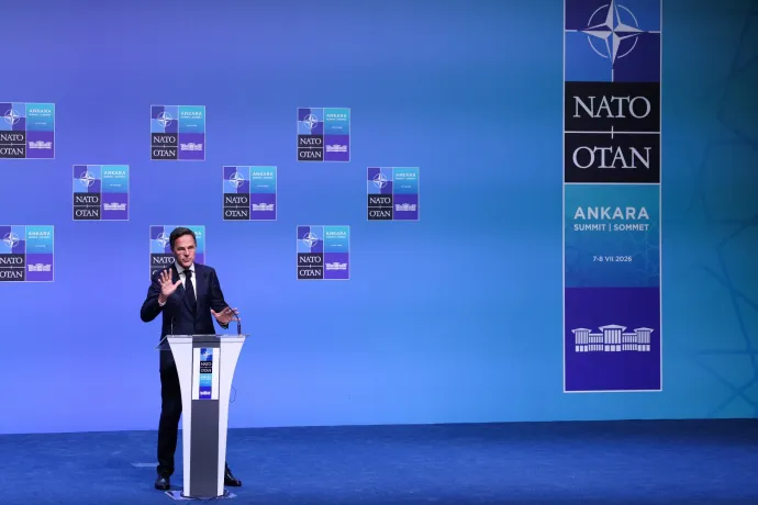 Hiába Trump fenyegetései, a NATO-főtitkár szerint a szövetség erősebb, mint korábban bármikor