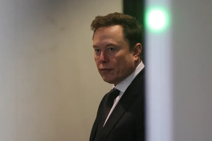 Olcsón megúszta Elon Musk: 1,5 millió dollárra büntették, miután 150 milliót nyert a Twitter-vásárlás körüli szabálytalanságokon