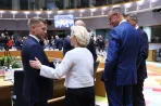 Két érzékeny ügyben is lépnie kellene a kormánynak az uniós eljárások miatt