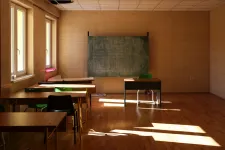 Növeli az egyenlőtlenségeket a jobb és rosszabb hátterű gyerekek külön osztályba sorolása
