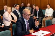 A bíróság másodfokon is kimondta, hogy Tarr Zoltánt politikailag motivált döntés alapján rúgták ki utolsó civil munkahelyéről